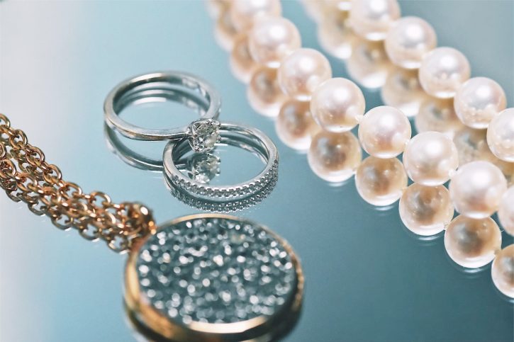 how-to-clean-your-jewelry